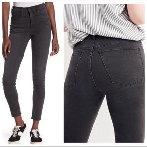 Madewell Skinny size 25